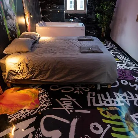 Capsule Art Déco - Jacuzzi - Netflix - Cinéma - Arcade De Jeux&nintendo Switch - 2 - Filet Suspendu Apartamento